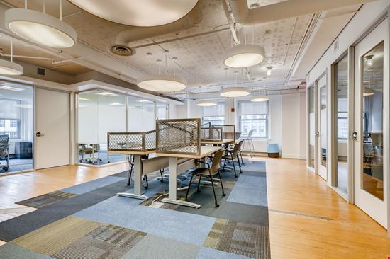 20 N Wacker Chicago IL 60606-print-008-010-Office-3785x2521-300dpi